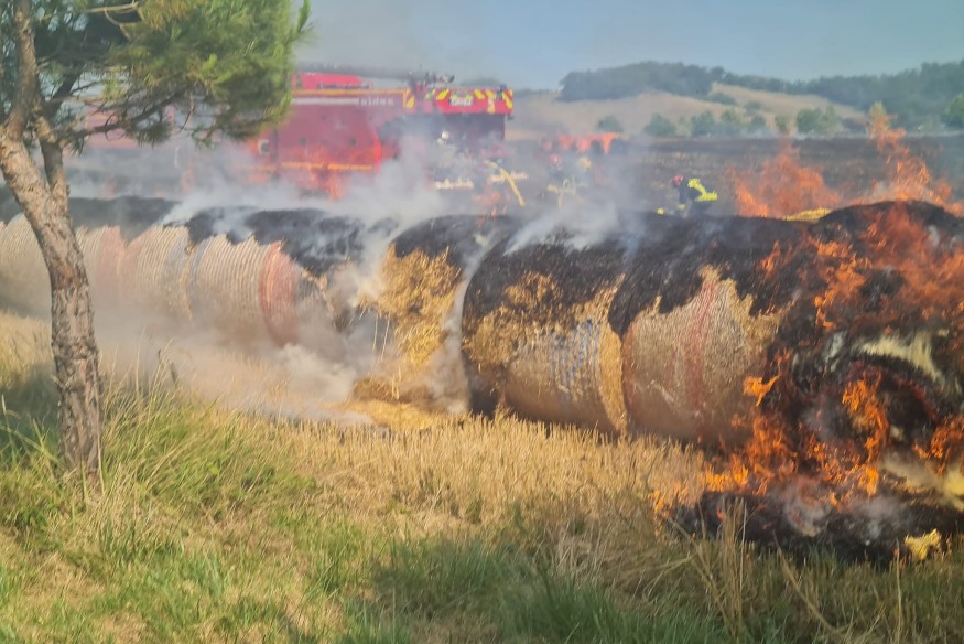 Gers : deux feux de récoltes mobilisent de nombreux sapeurs-pompiers ce mercredi après-midi